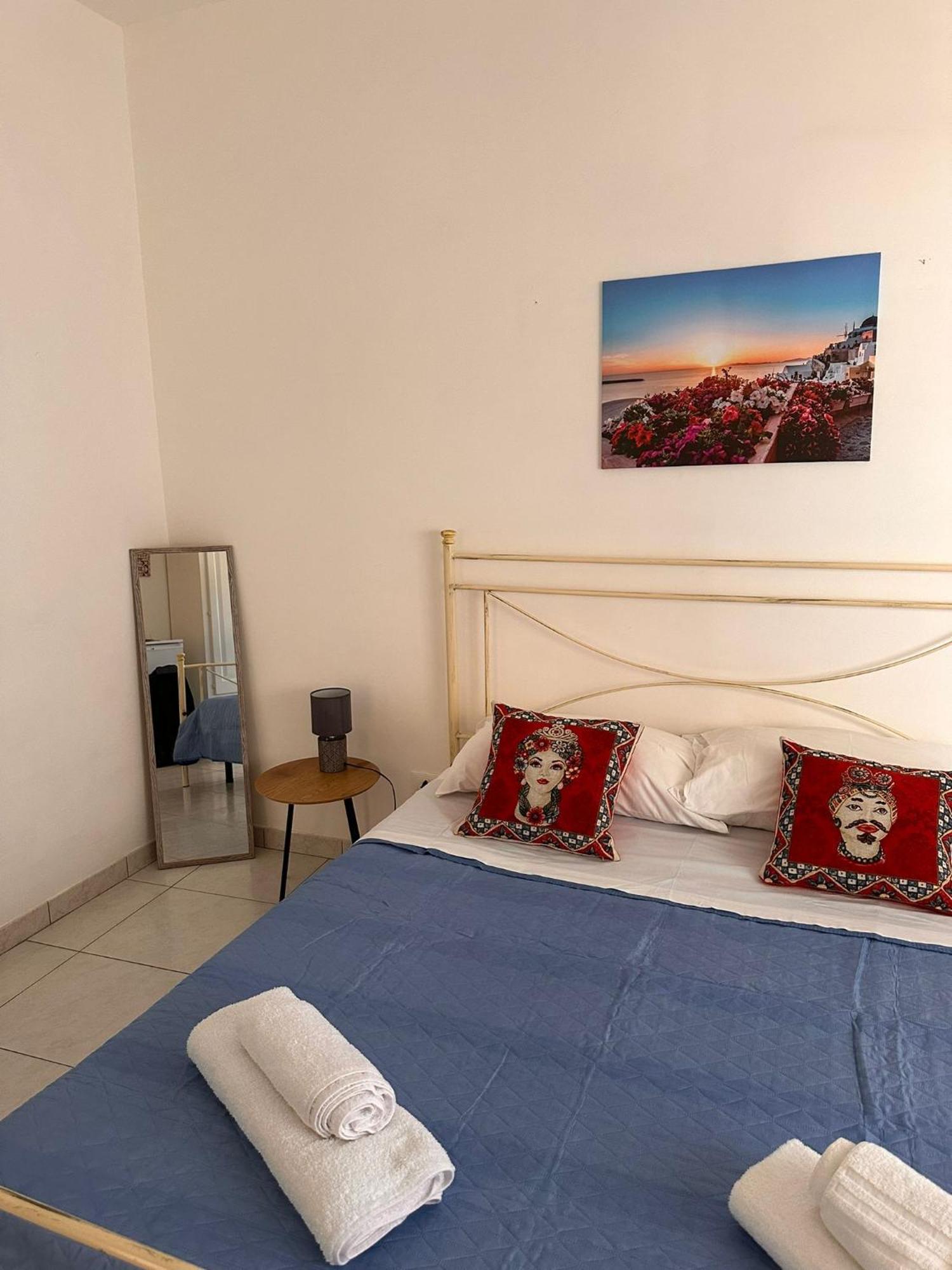 A Due Passi Dal Centro Apartment ฟาวีญานา ภายนอก รูปภาพ
